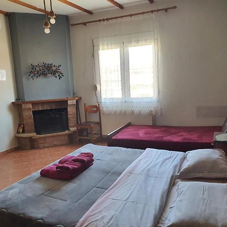 Alexandros Guesthouse Orma Exterior photo